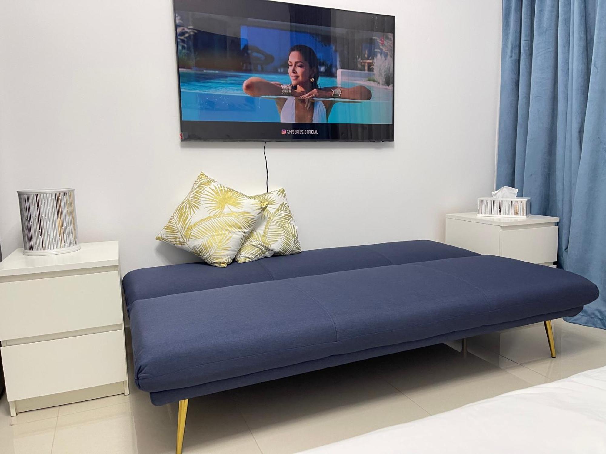 Great View, Dubai Sportcity, Parking Included, Nice Apartments Bagian luar foto
