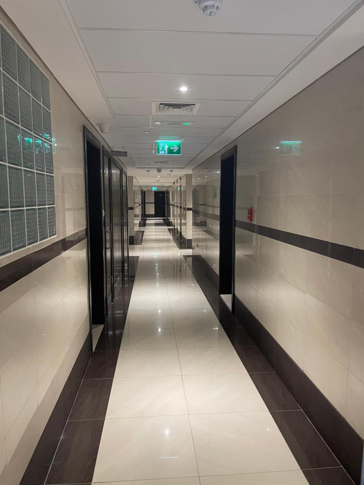 Great View, Dubai Sportcity, Parking Included, Nice Apartments Bagian luar foto