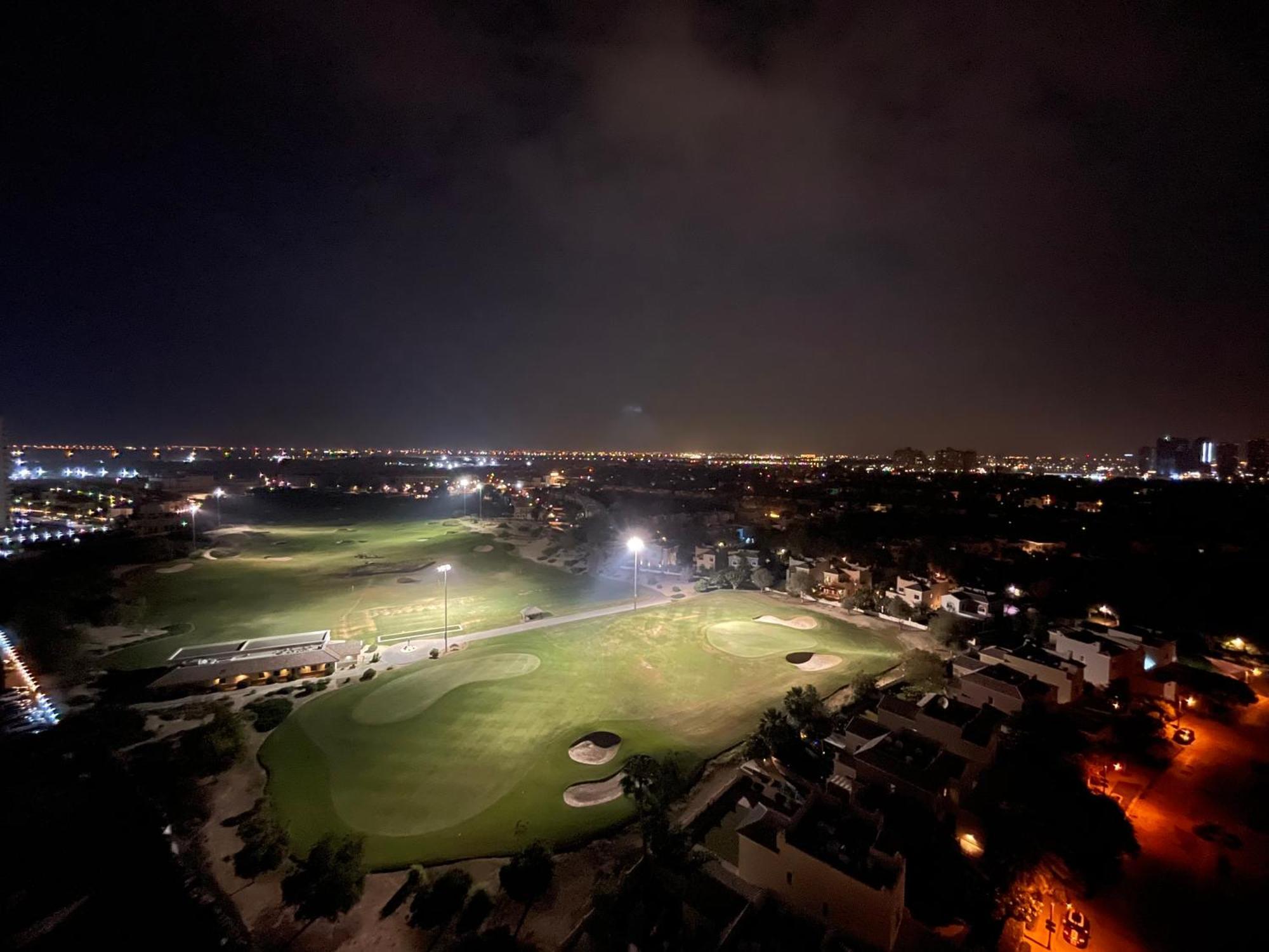 Great View, Dubai Sportcity, Parking Included, Nice Apartments Bagian luar foto